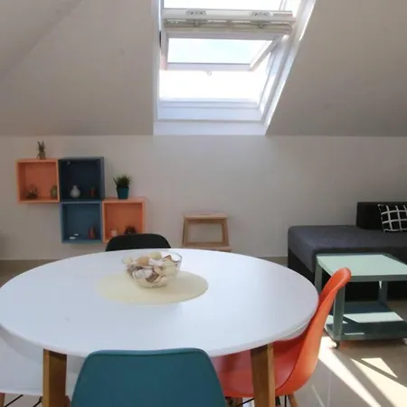 Loft East, Private Parking Apartment Split
